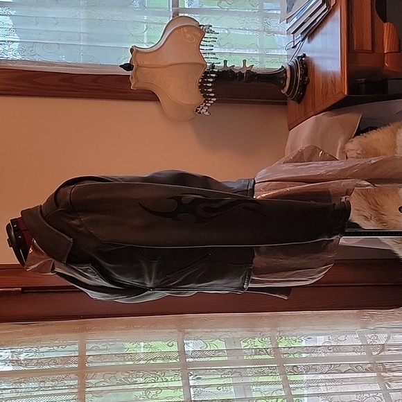 HARLEY Leather Riding Jacket - Picture 4 of 15